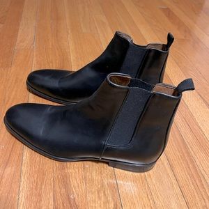 Aquatalia Premium Black Leather Chelsea Boots